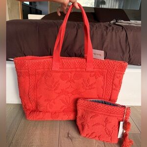 NWT XL Elegant Red Textured Weekender and Pouch Set